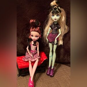 Monster High Dolls Sweet Screams Frankie Stein, Dot Dead Gorgeous